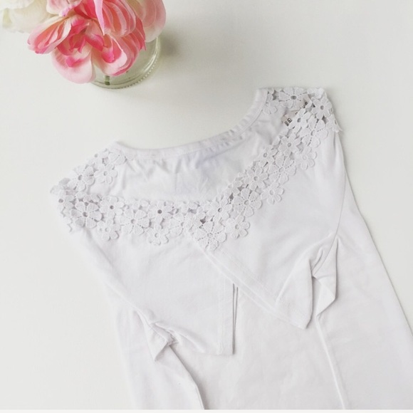 New Draper James Howdy Lace Tee - Picture 7 of 7